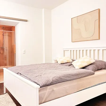 Stylisches Design-apartment Nahe Sap Walldorf Hockenheimring Bis 4 Gaeste